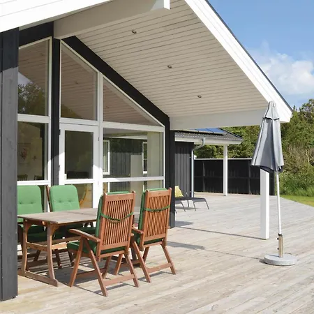 Holiday home Stunning In With House A Panoramic View